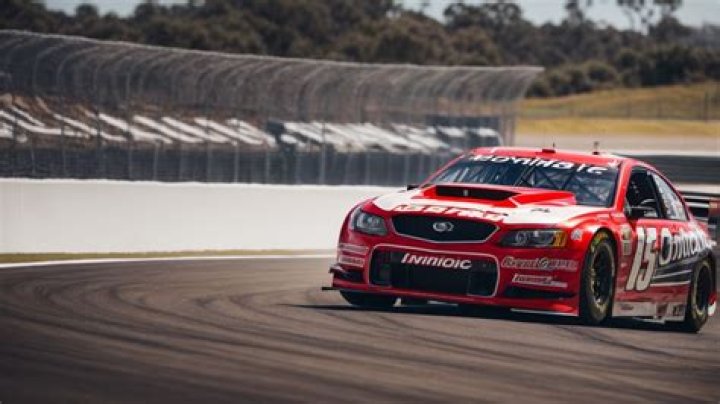 Are nascar engines fuel injected?